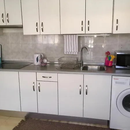 Land And Wild Holidays Apartment