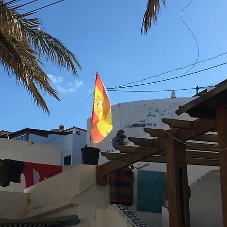 Land And Wild Holidays Apartment